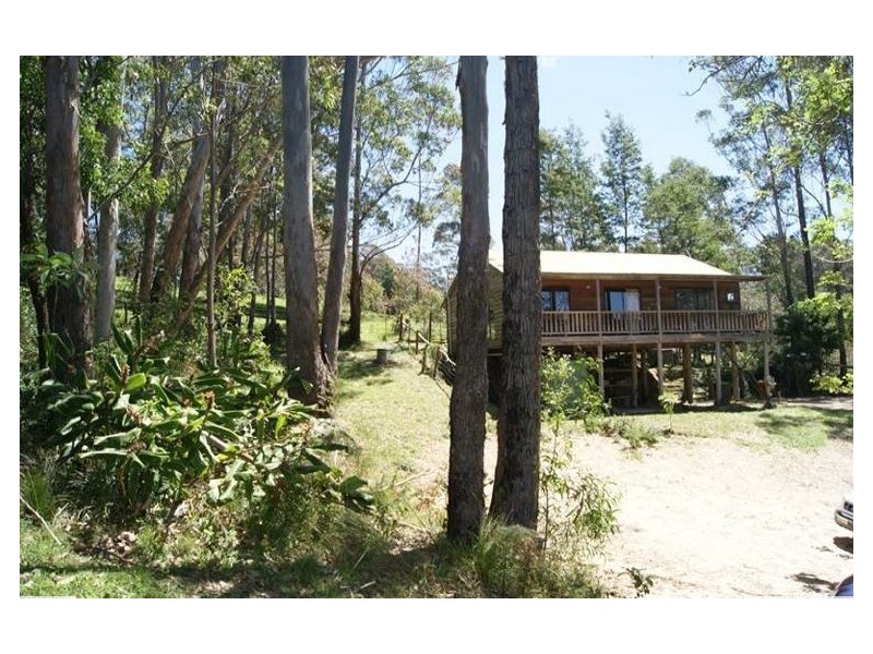 686 The Ridge Road, Surf Beach NSW 2536