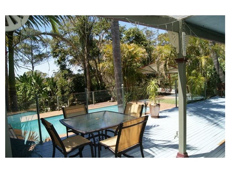 686 The Ridge Road, Surf Beach NSW 2536