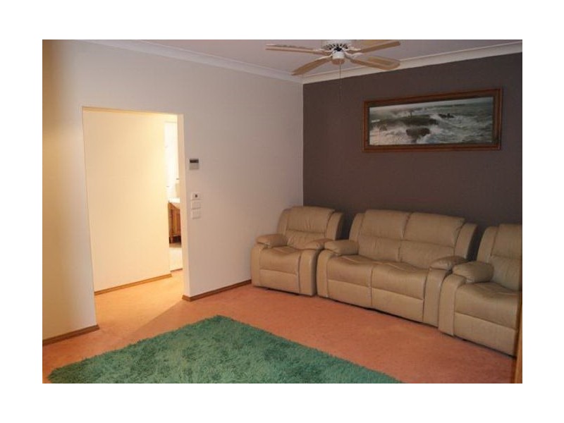 686 The Ridge Road, Surf Beach NSW 2536