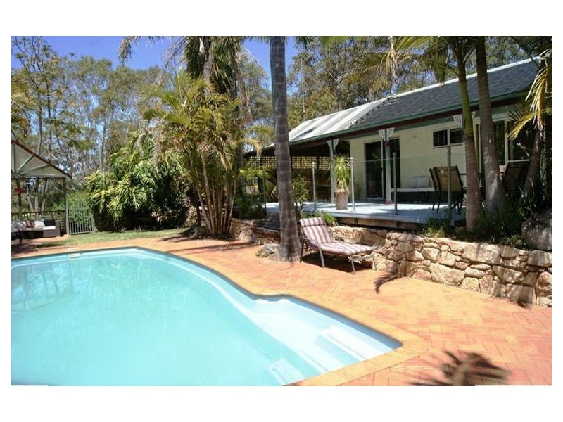 686 The Ridge Road, Surf Beach NSW 2536