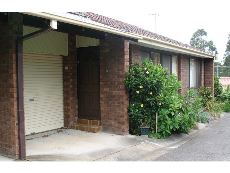 4/4 Eric Fenning Drive, Surf Beach NSW 2536