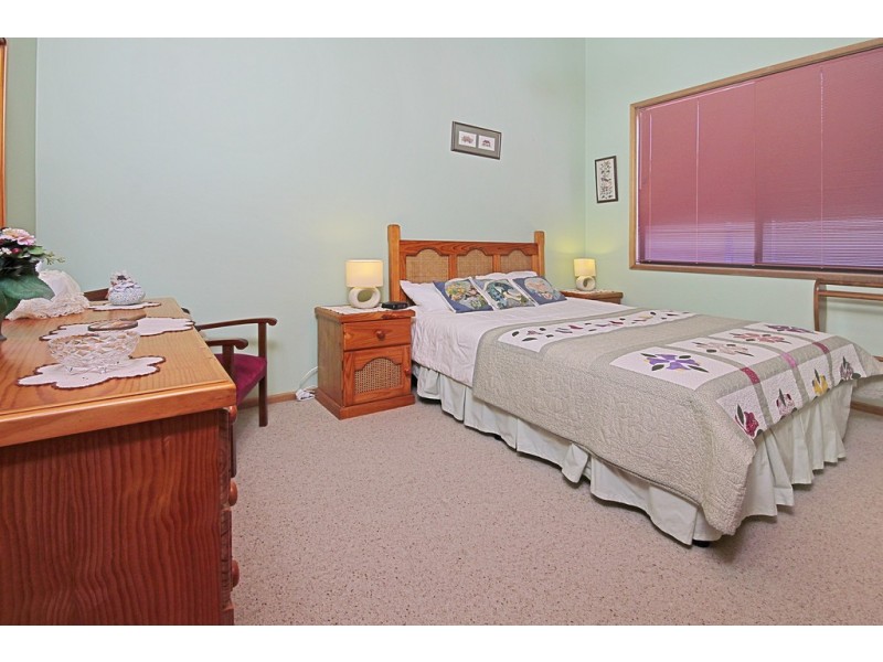 16 Myamba Parade, Surfside NSW 2536