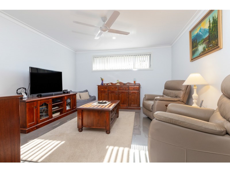 50 Courtenay Crescent, Long Beach NSW 2536