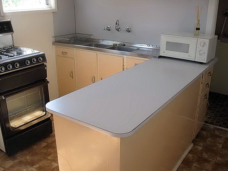 2/3 Catlin Avenue, Batemans Bay NSW 2536