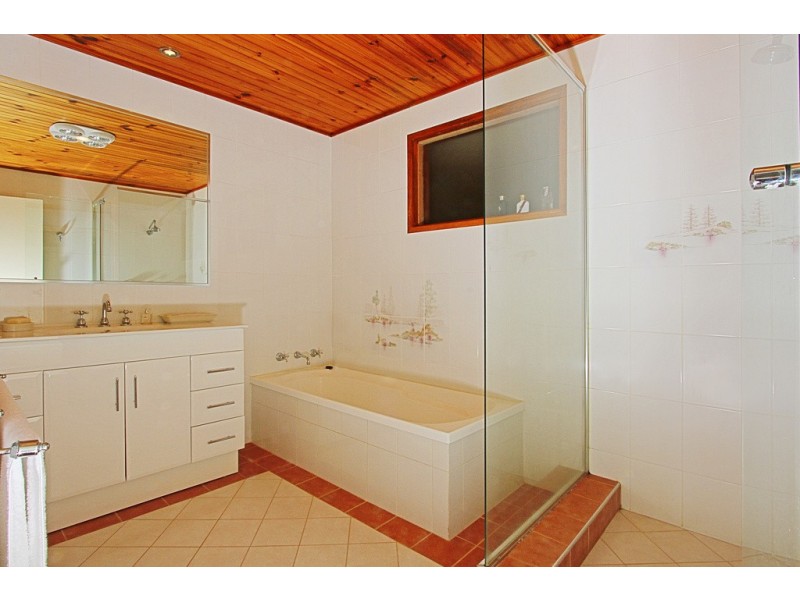 1/28 Calton Road, Batehaven NSW 2536