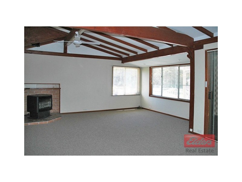 4/662 Beach Road, Surf Beach NSW 2536