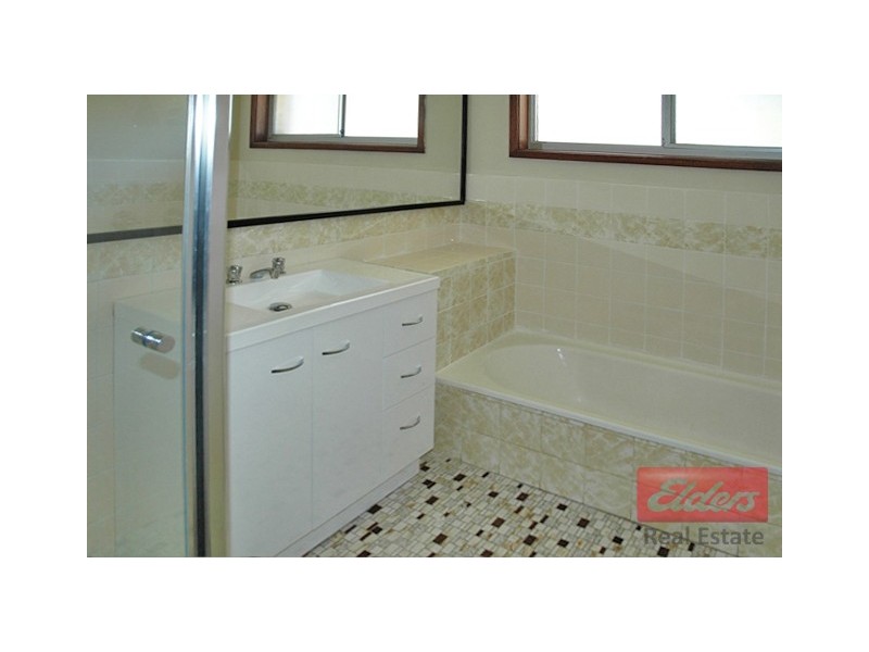 4/662 Beach Road, Surf Beach NSW 2536