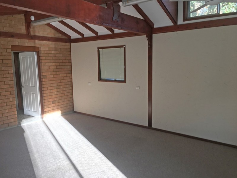 4/662 Beach Road, Surf Beach NSW 2536