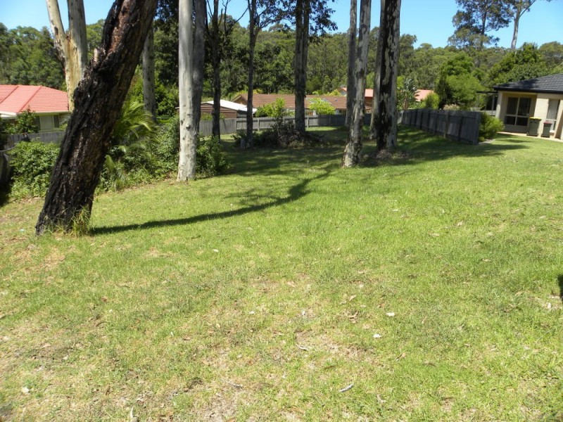 5 Giles Place, Sunshine Bay NSW 2536