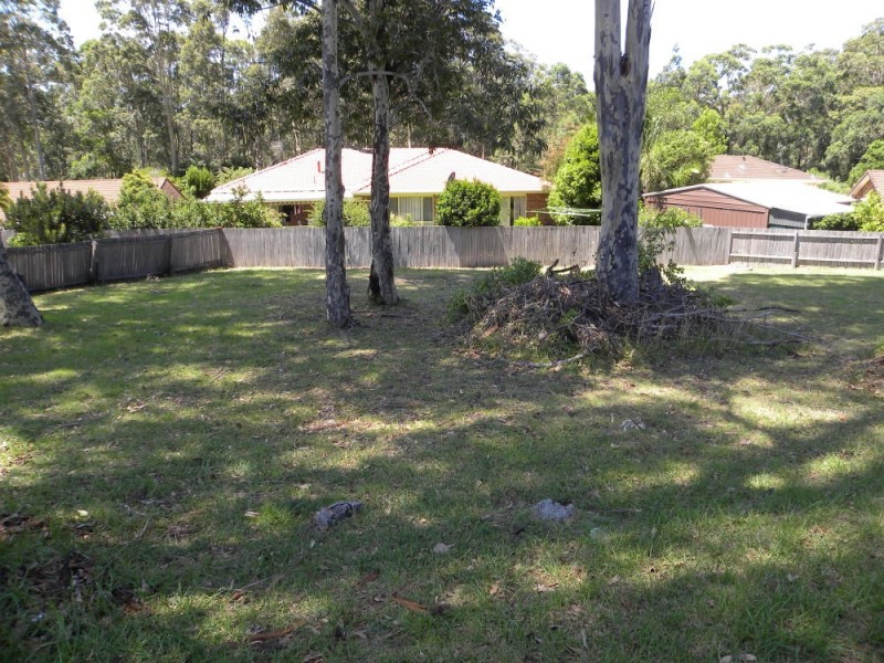 5 Giles Place, Sunshine Bay NSW 2536