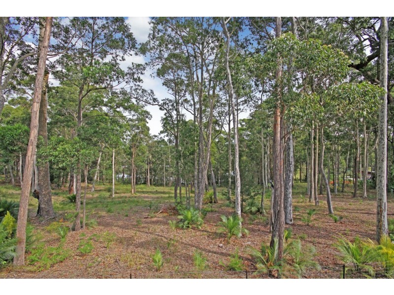 51 Litchfield Cres, Long Beach NSW 2536