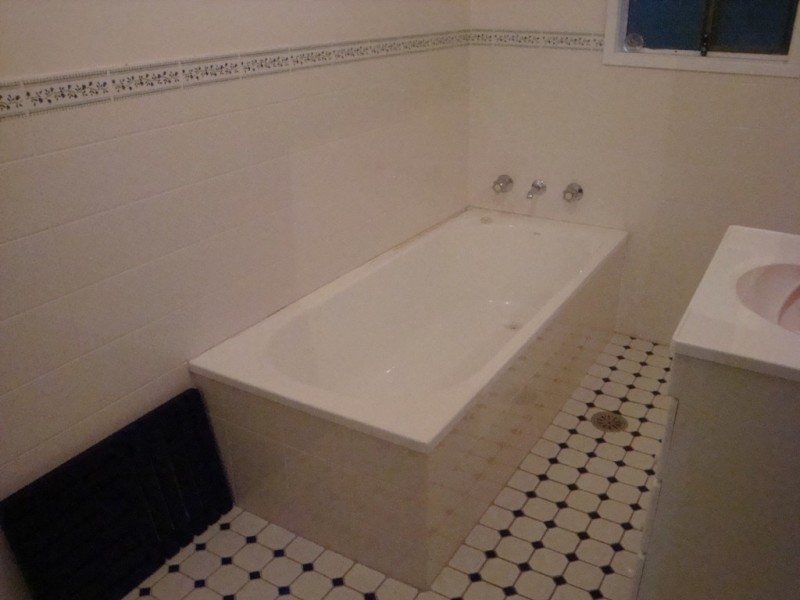 1/4 Cook Avenue, Surf Beach NSW 2536