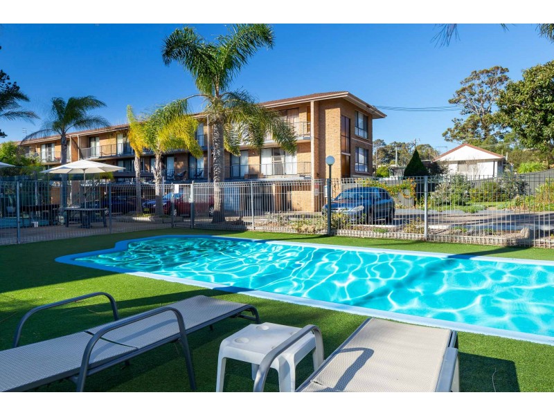 18/2-6 Matthew Parade, Batehaven NSW 2536