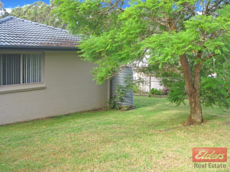 17 Cook Avenue, Surf Beach NSW 2536