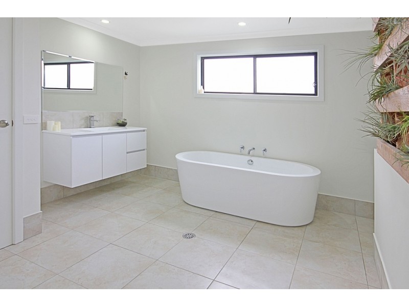 19 Carramar Drive, Lilli Pilli NSW 2536