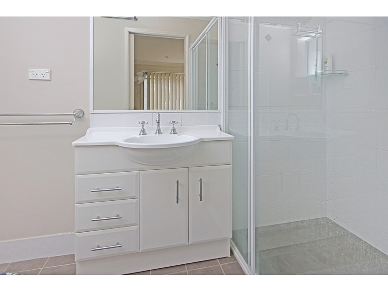 144 Edward Road, Batehaven NSW 2536