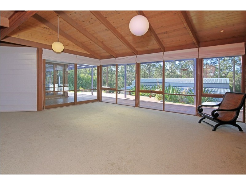 34 The Outlook Road, Surfside NSW 2536