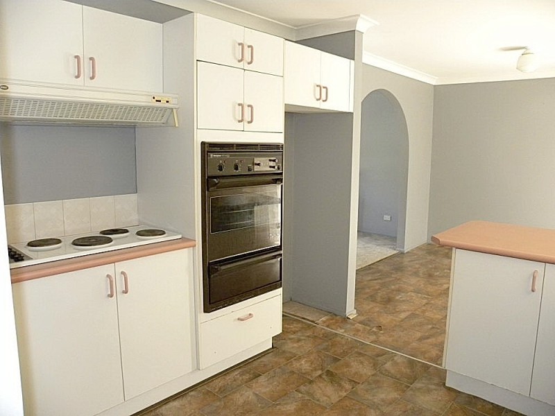 43 Dominic Drive, Batehaven NSW 2536