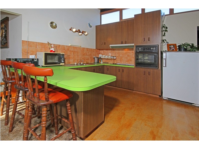 3 Gull Close, Catalina NSW 2536