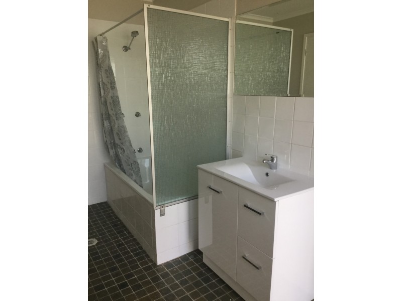 2/42 High Street, Batemans Bay NSW 2536