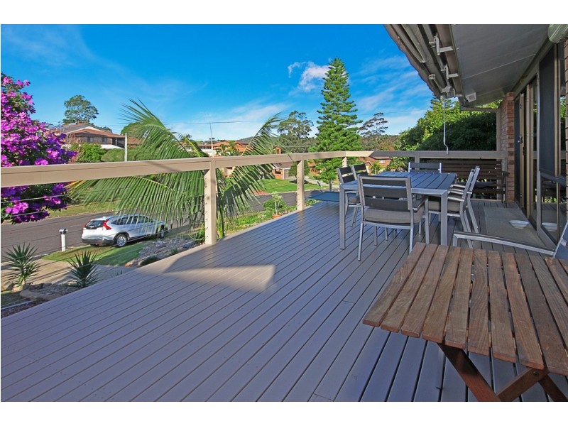 12 Johnson Place, Surf Beach NSW 2536