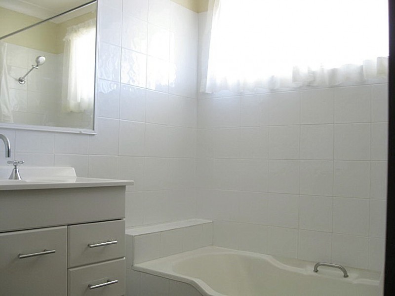 11 Wimbie Street, Surf Beach NSW 2536