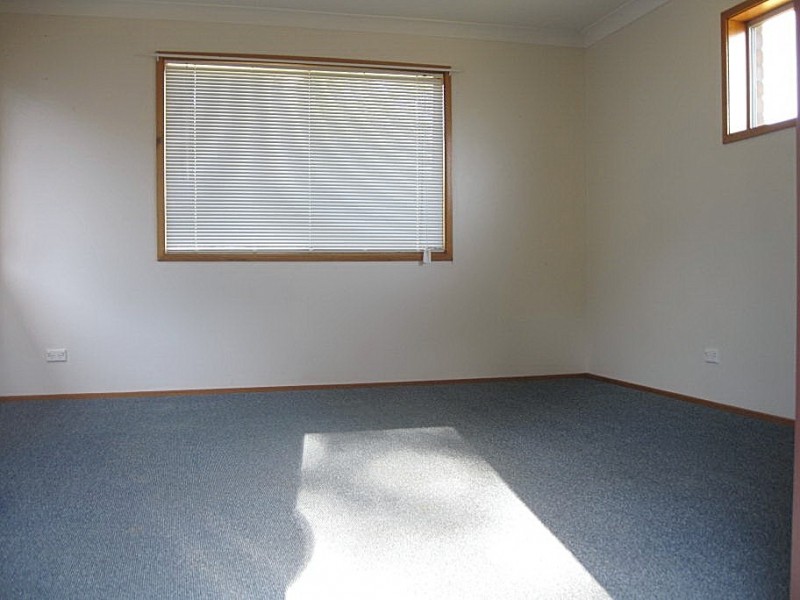 11 Wimbie Street, Surf Beach NSW 2536