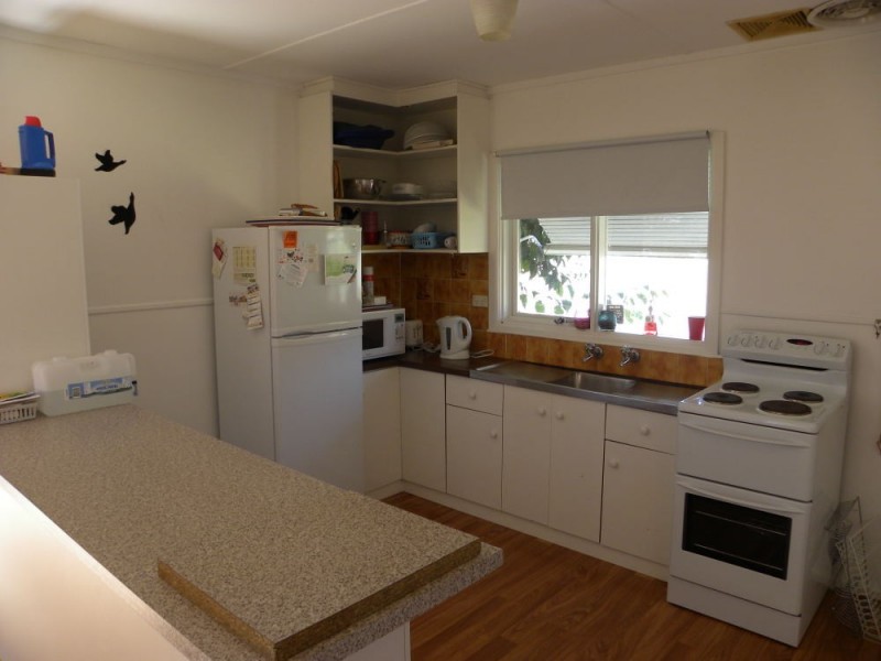 6 Bavarde Avenue, Batemans Bay NSW 2536