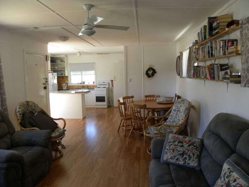 6 Bavarde Avenue, Batemans Bay NSW 2536