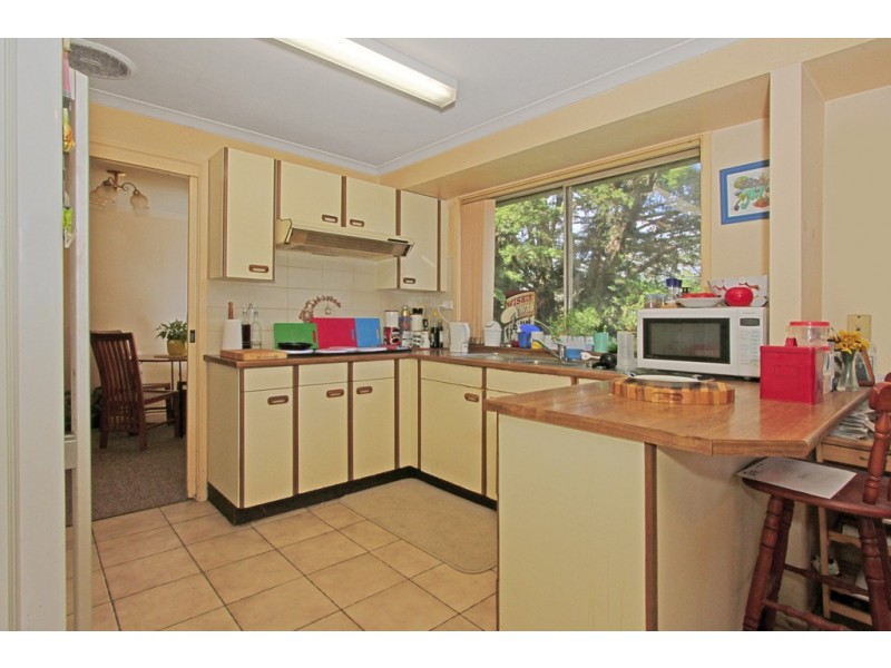 5 Thomas Mitchell Crescent, Sunshine Bay NSW 2536