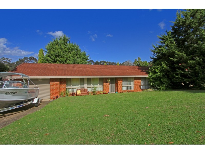 5 Thomas Mitchell Crescent, Sunshine Bay NSW 2536