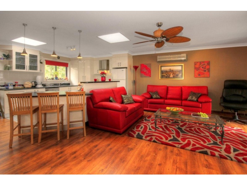 9 Penguin Place, Catalina NSW 2536