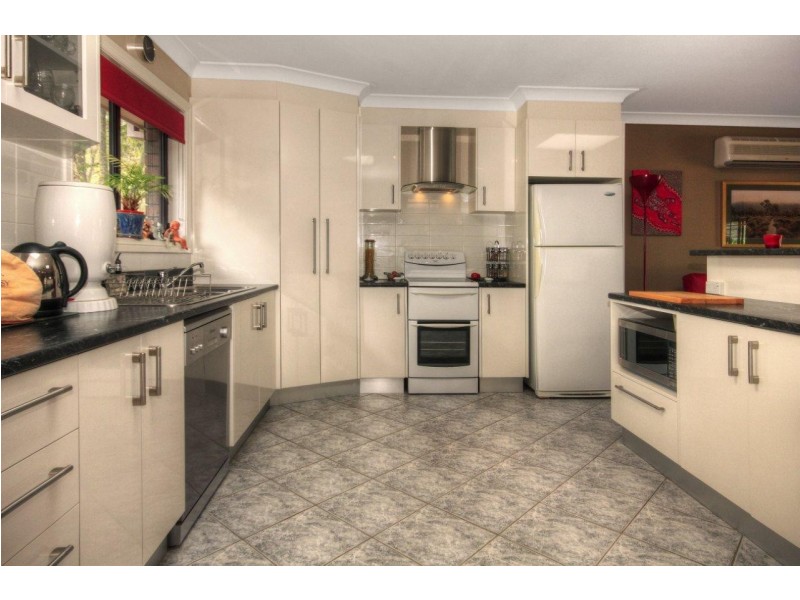 9 Penguin Place, Catalina NSW 2536