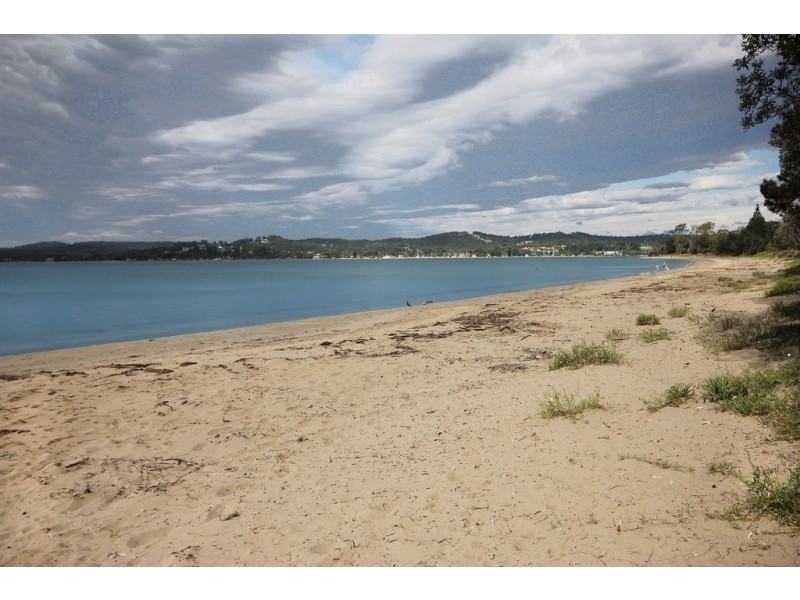 14 Myamba Parade, Surfside NSW 2536