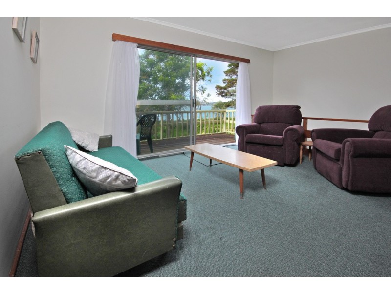 14 Myamba Parade, Surfside NSW 2536