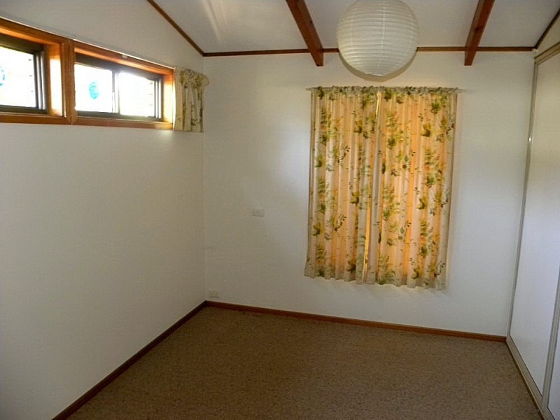 61 Candlagan Drive, Broulee NSW 2537