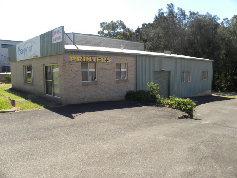 25 Kylie Crescent, Batemans Bay NSW 2536