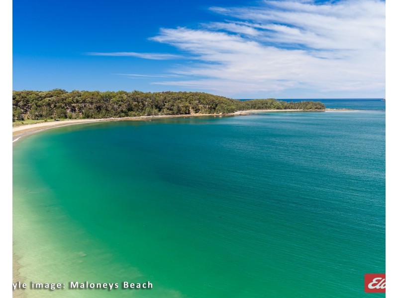 2/1 Cedar Parade, Maloneys Beach NSW 2536
