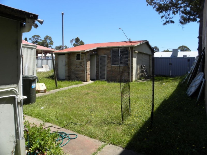 41 Vulcan Street, Moruya NSW 2537