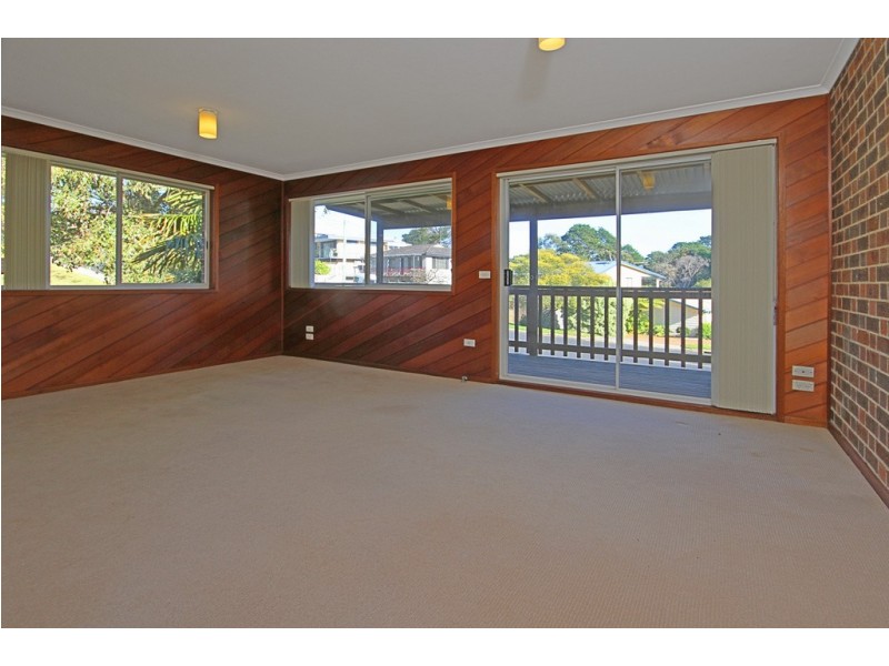 21 Country Club Drive, Catalina NSW 2536