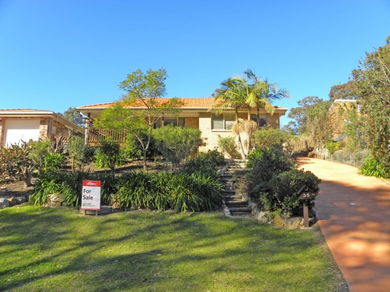 35 Kennedy Crescent, Denhams Beach NSW 2536
