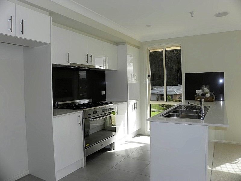 148 Edward Road, Batehaven NSW 2536