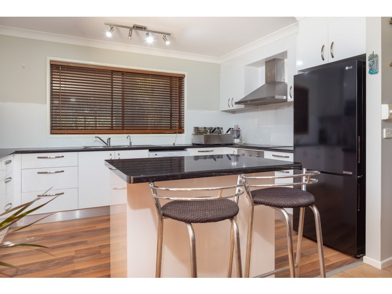 24 Vista Avenue, Catalina NSW 2536