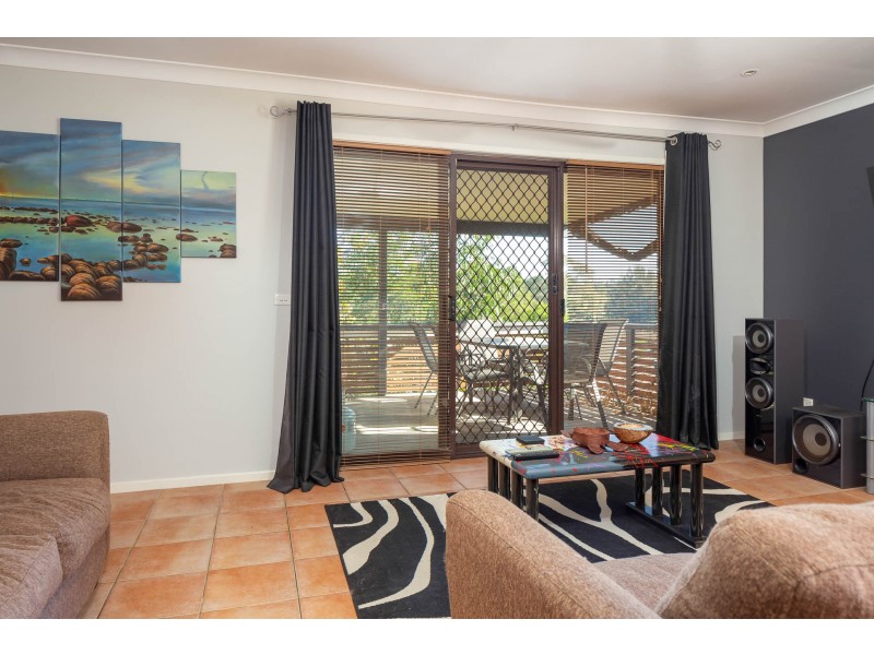 24 Vista Avenue, Catalina NSW 2536