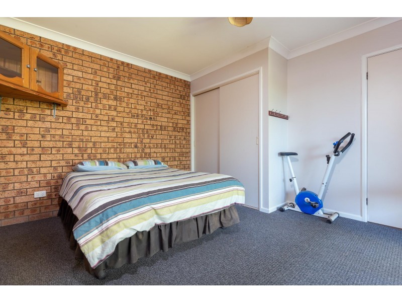 24 Vista Avenue, Catalina NSW 2536