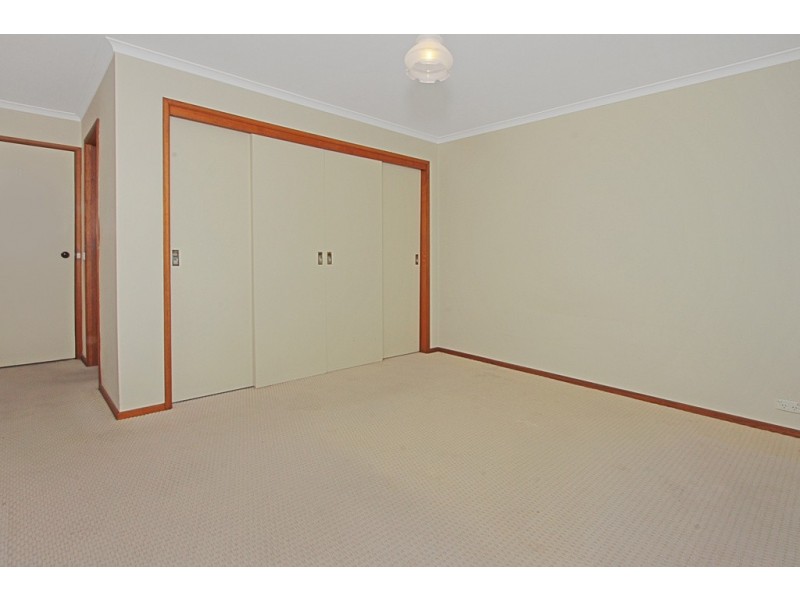 1 Parker Avenue, Surf Beach NSW 2536