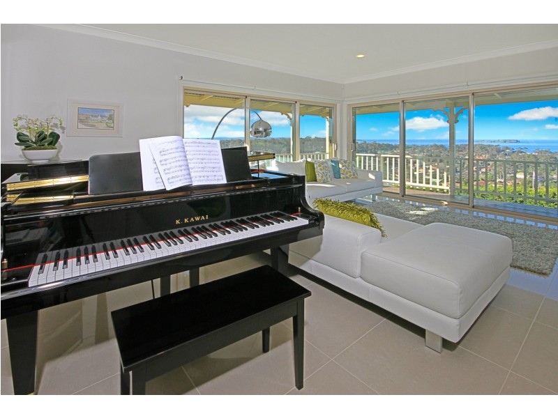 8 Towrang Avenue, Surf Beach NSW 2536