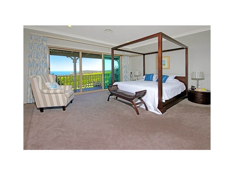 8 Towrang Avenue, Surf Beach NSW 2536