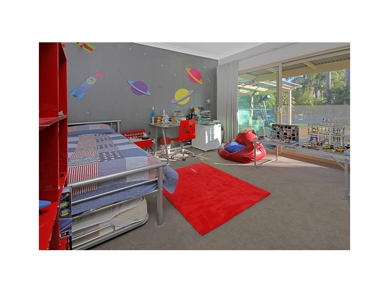 8 Towrang Avenue, Surf Beach NSW 2536