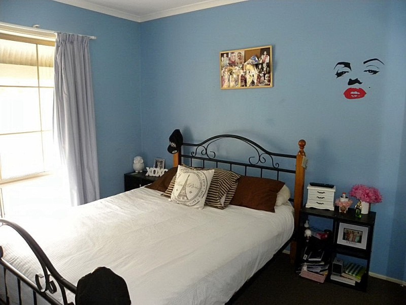 23 Thomas Mitchell Crescent, Sunshine Bay NSW 2536